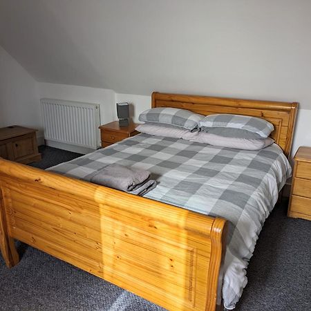 2 Bedroom Townhouse With Seaview On The Nc500 Wick Уик Экстерьер фото
